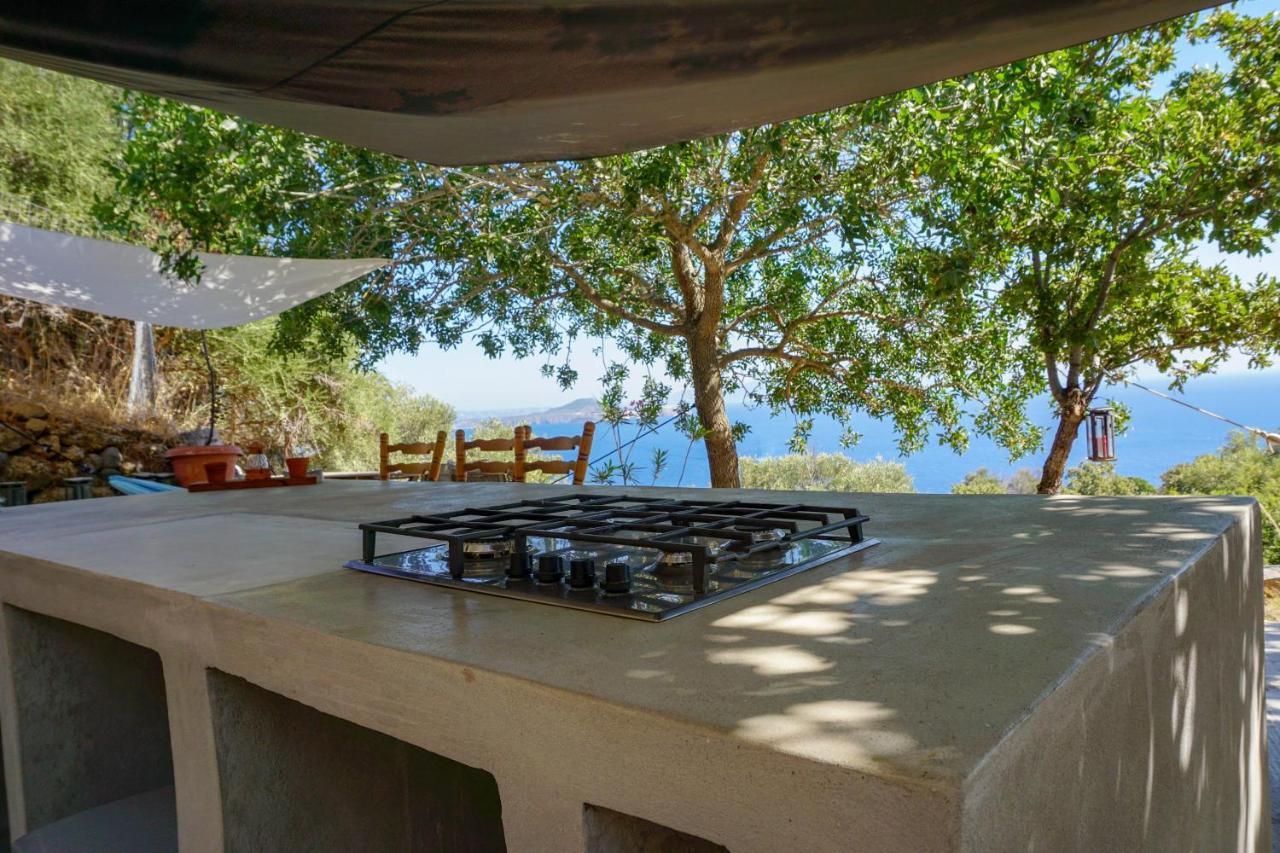 My Old Stone House In A 2 000 Sqm Private Garden With Fab Glamping Tent Mandrákion 외부 사진